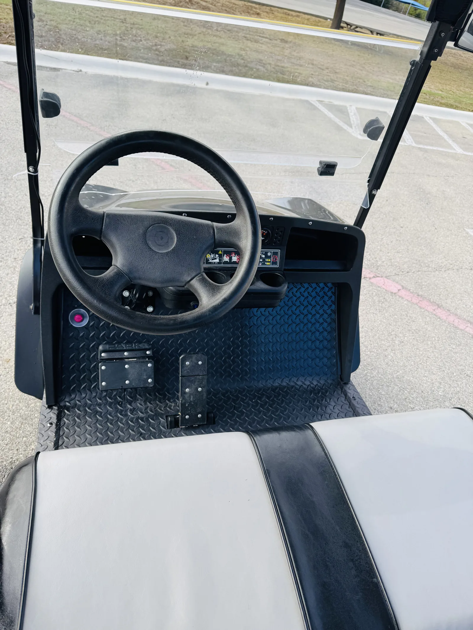 2014 EZ-GO Limo — photo 12