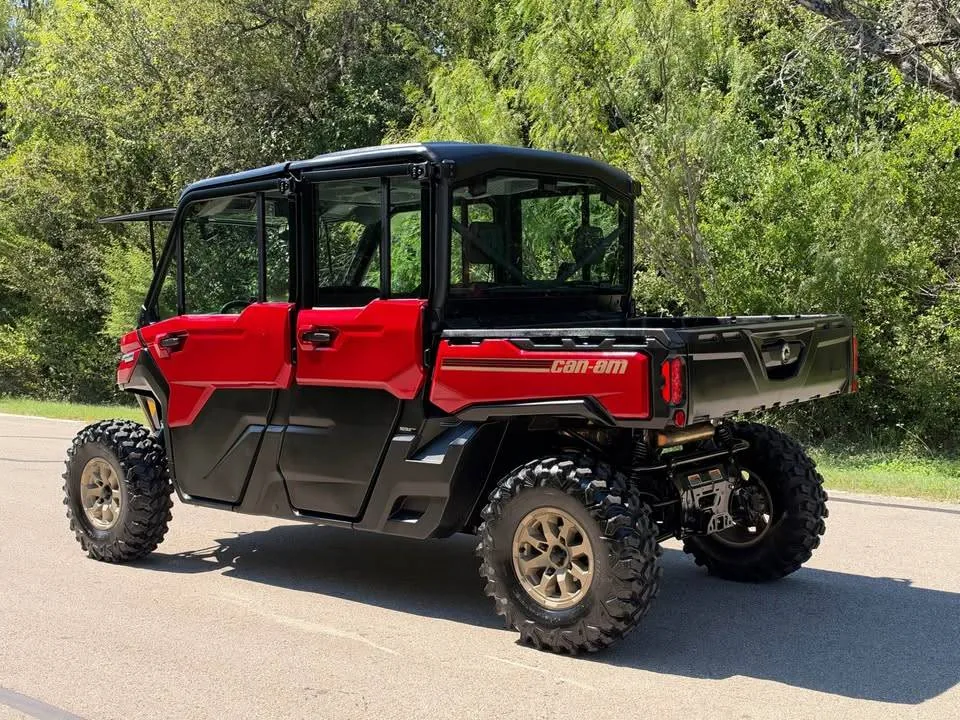 2024 Can-Am Defender Max HD10 Limited