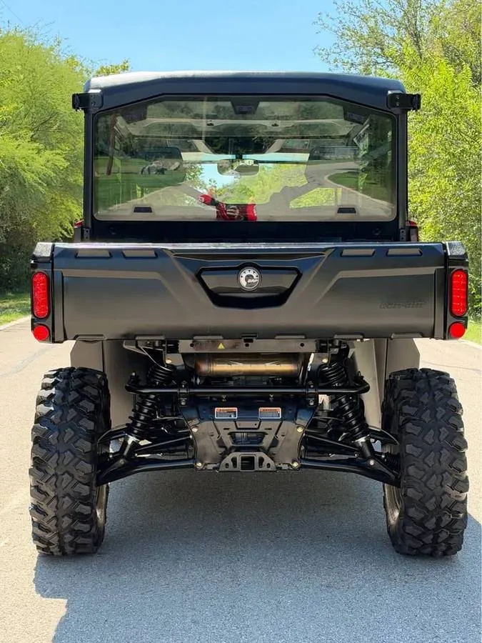 2024 Can-Am Defender Max HD10 Limited — photo 5