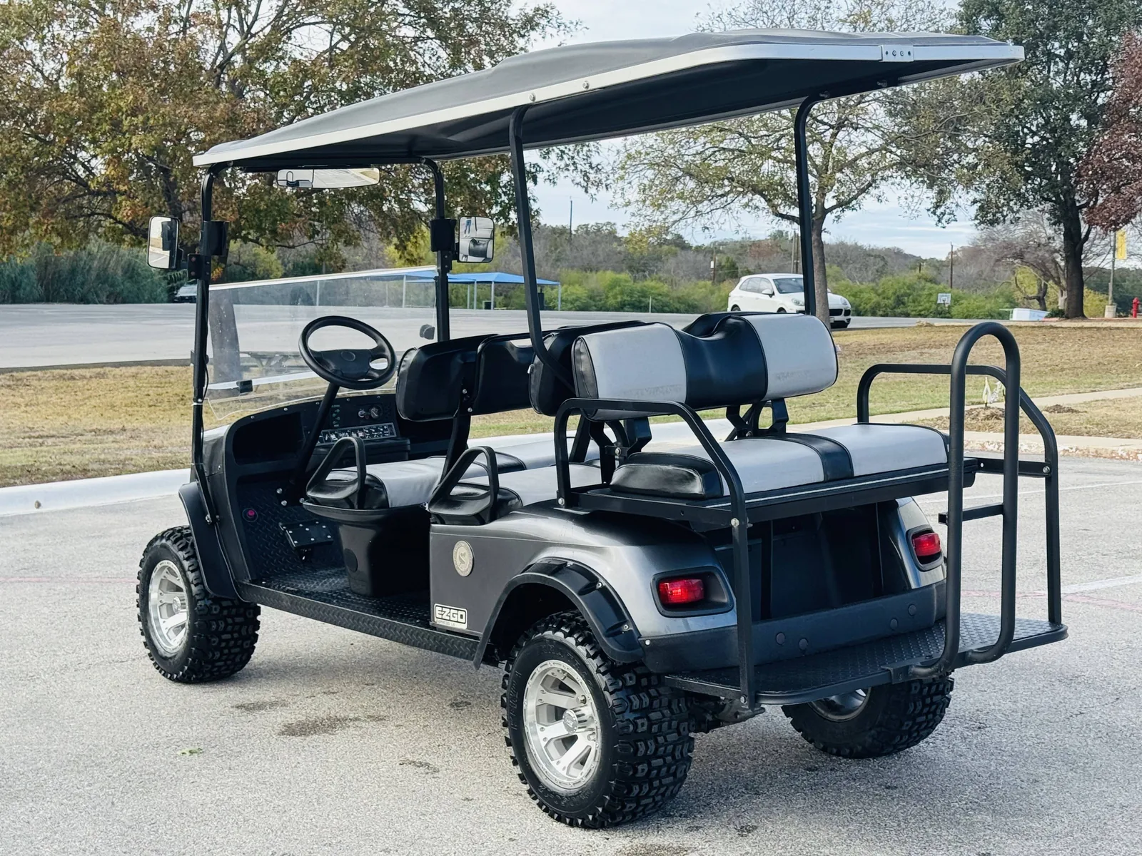 2014 EZ-GO Limo