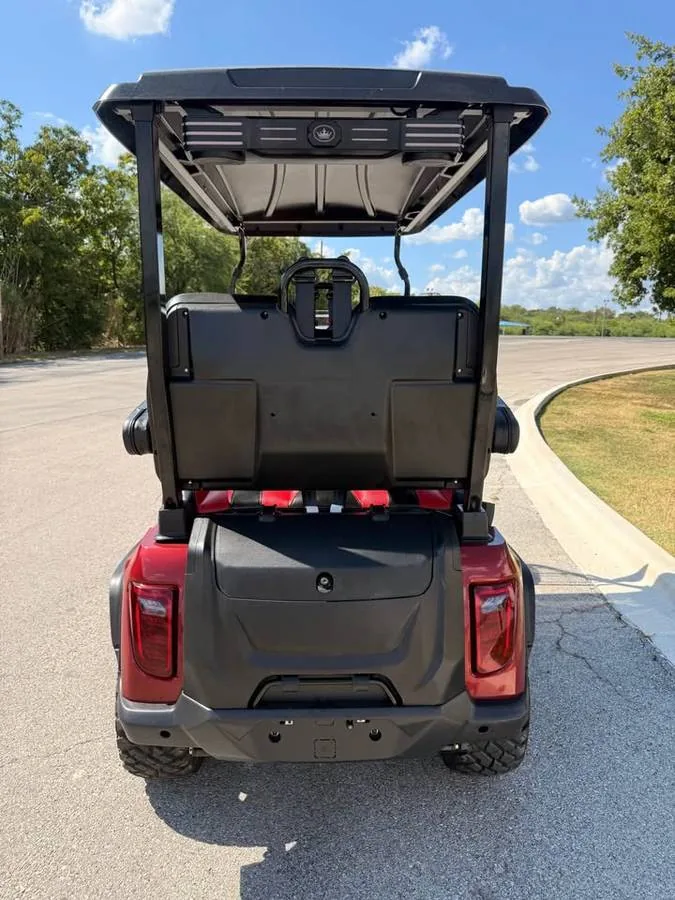 2027 Evolution D5 Maverick 4 Plus — photo 10
