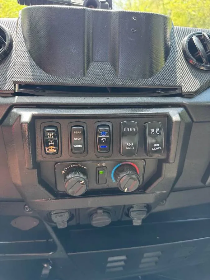 2023 Polaris Ranger 1000 XP NorthStar Crew — photo 9