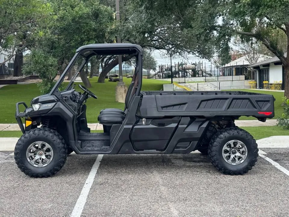 2020 Can-Am Defender HD10 Long Bed — photo 6