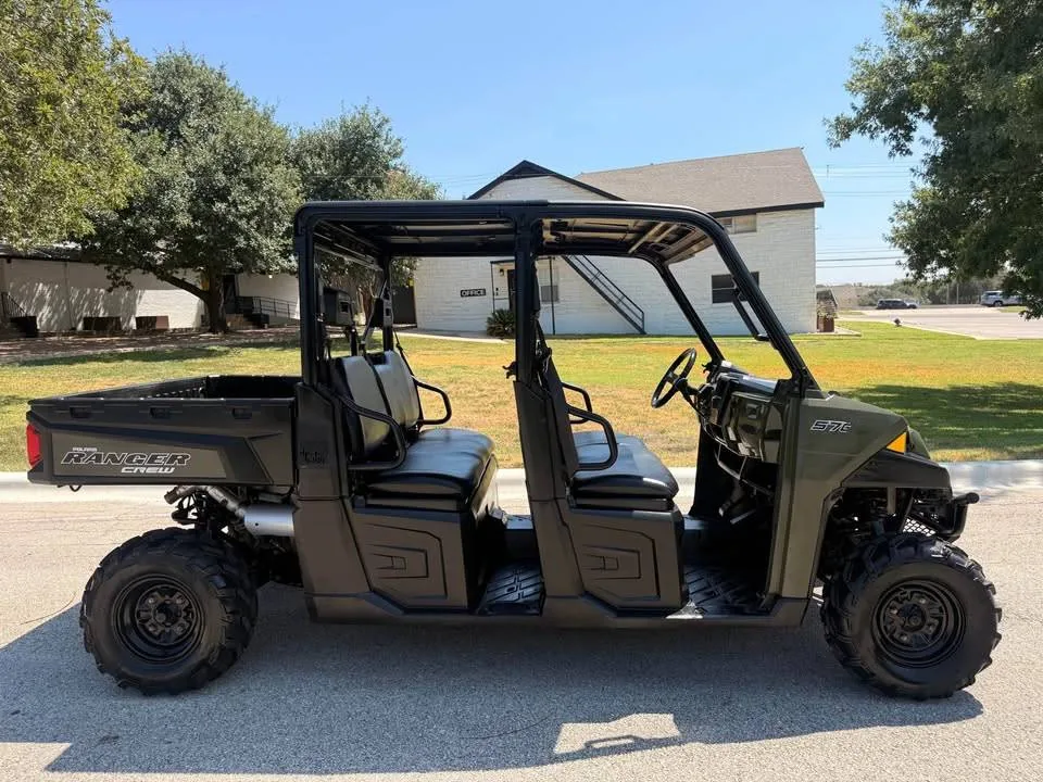2015 Polaris Ranger 570 Crew — photo 11