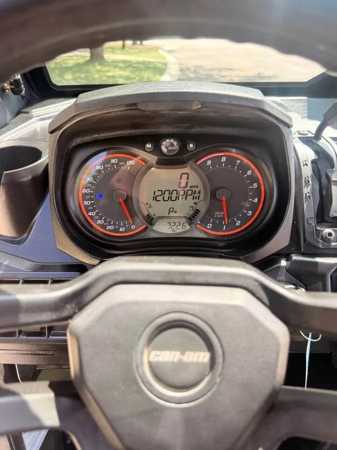 2019 Can-Am Defender Max HD10 Lone Star — photo 7