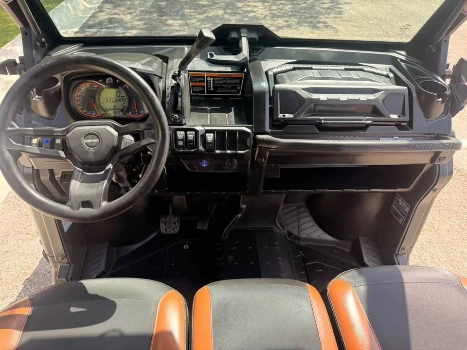 2019 Can-Am Defender Max HD10 Lone Star — photo 5