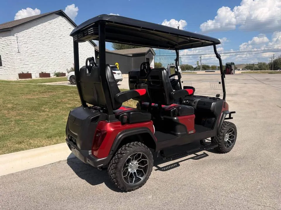 2027 Evolution D5 Maverick 4 Plus — photo 11