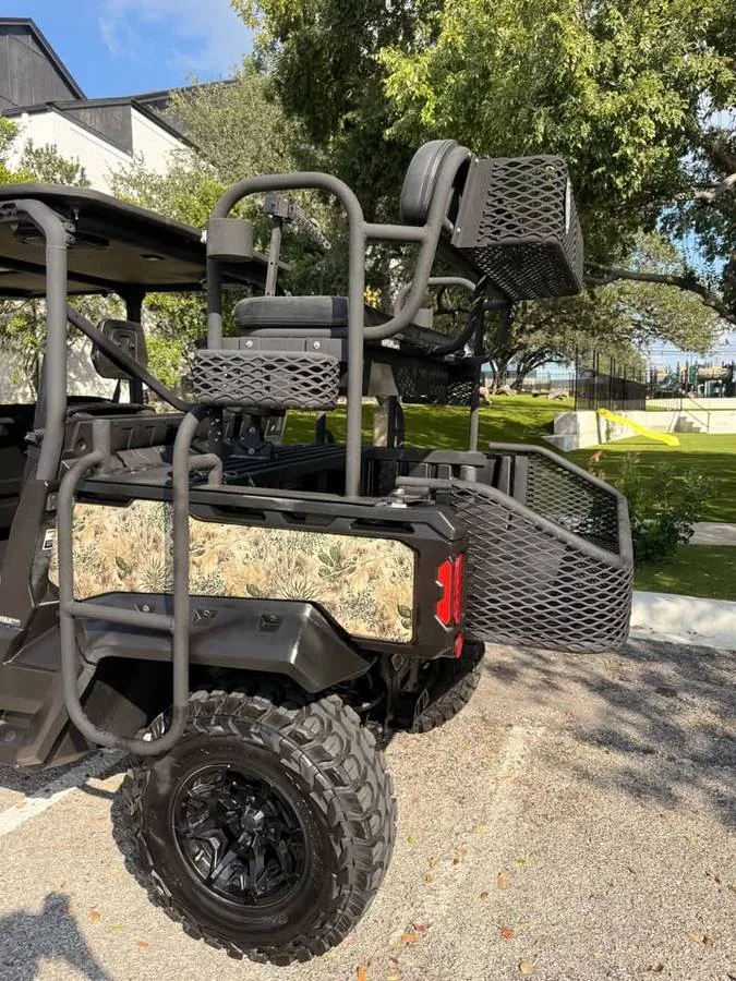 2021 Can-Am Defender HD10 Max — photo 6