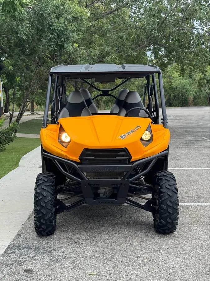 2012 Kawasaki Teryx4 — photo 3