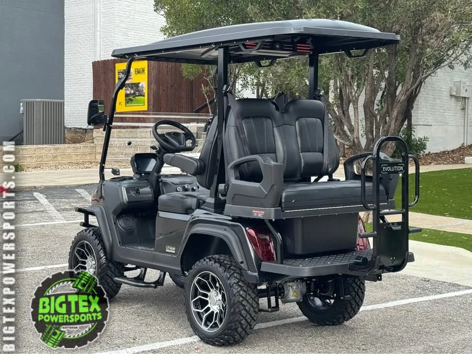 2025 Evolution D5 Maverick 2+2 Plus — photo 3