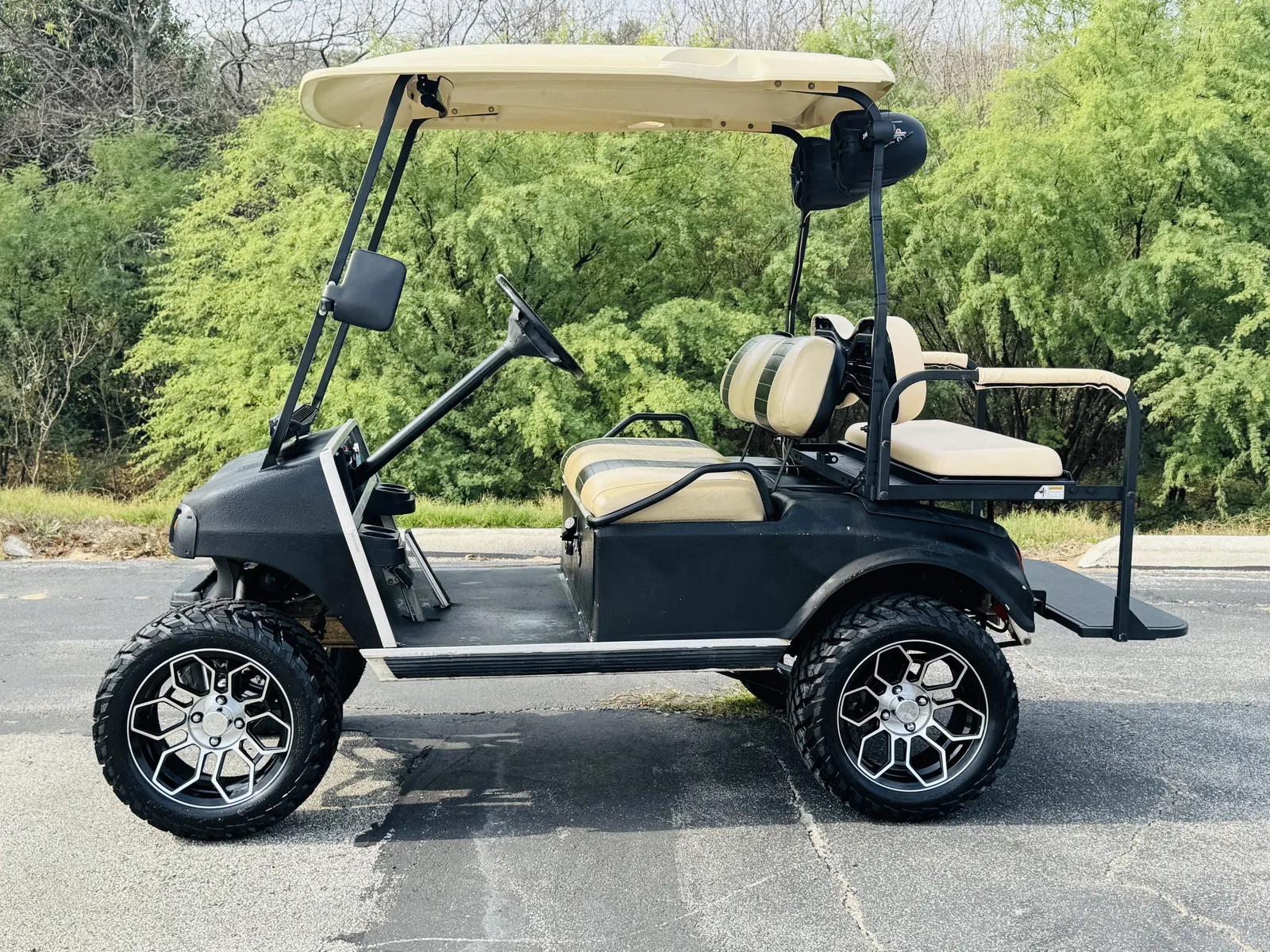 2002 Club Car DS Electric — photo 1