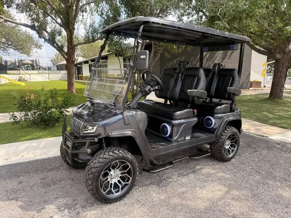 2027 Evolution D5 Maverick 4 Plus