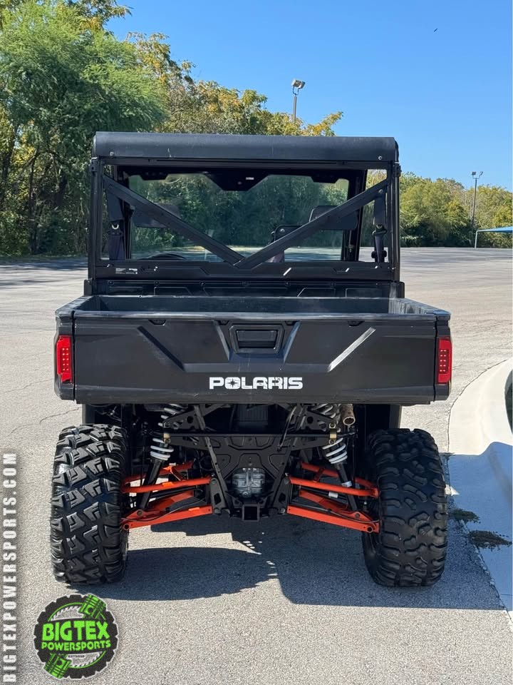 578754521_2004392906990555_7775277569691789565_n