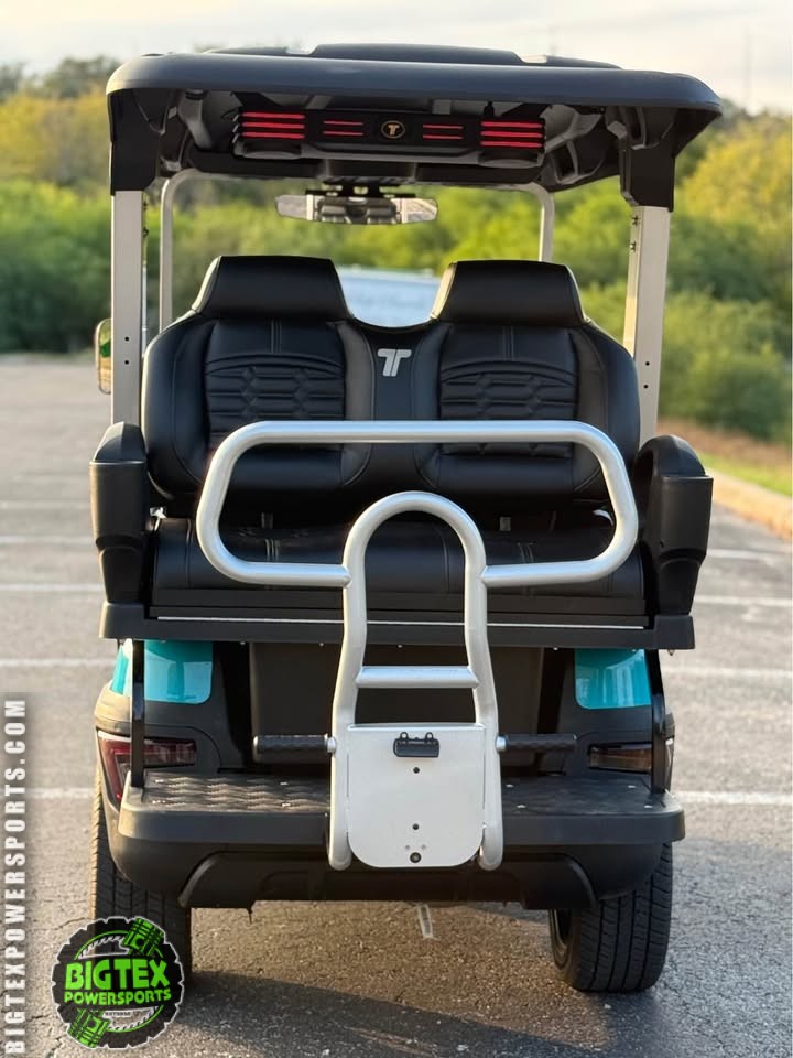 589296275_2018952288867950_3747869044481608343_n