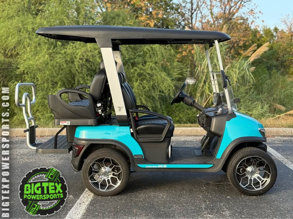 589754646_2018952362201276_2520804004937492284_n