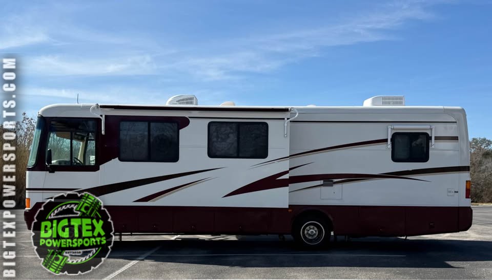 640493026_2089563448473500_3909570593859019135_n