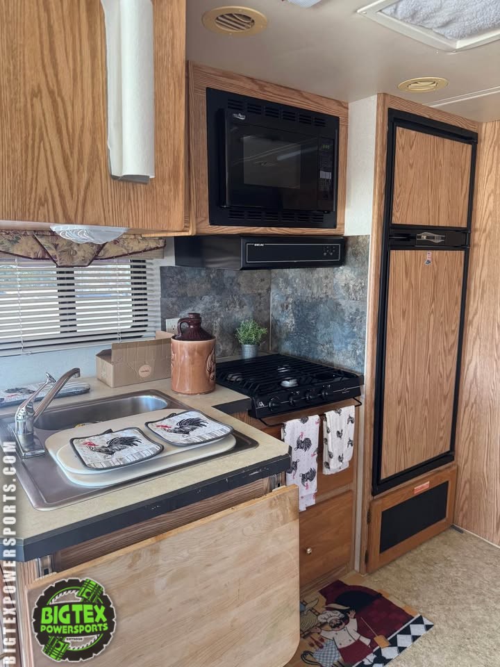 641505239_2089563655140146_8086474404855610989_n